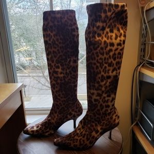 Donald Pliner animal print cloth kitten heel boots